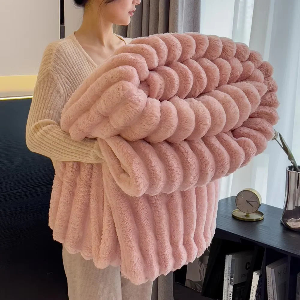 Cloudsoft Fleece Throw Blanket
