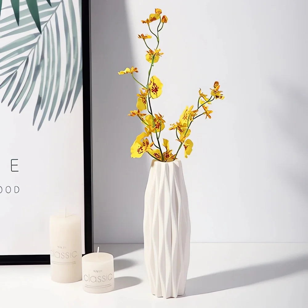Nordic Ceramic-Look Vase