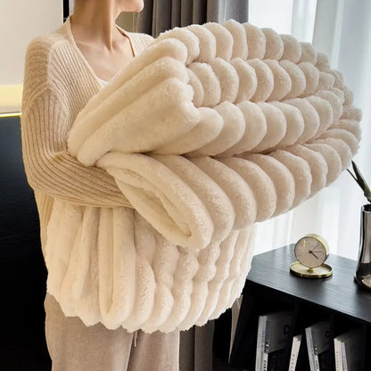 Cloudsoft Fleece Throw Blanket