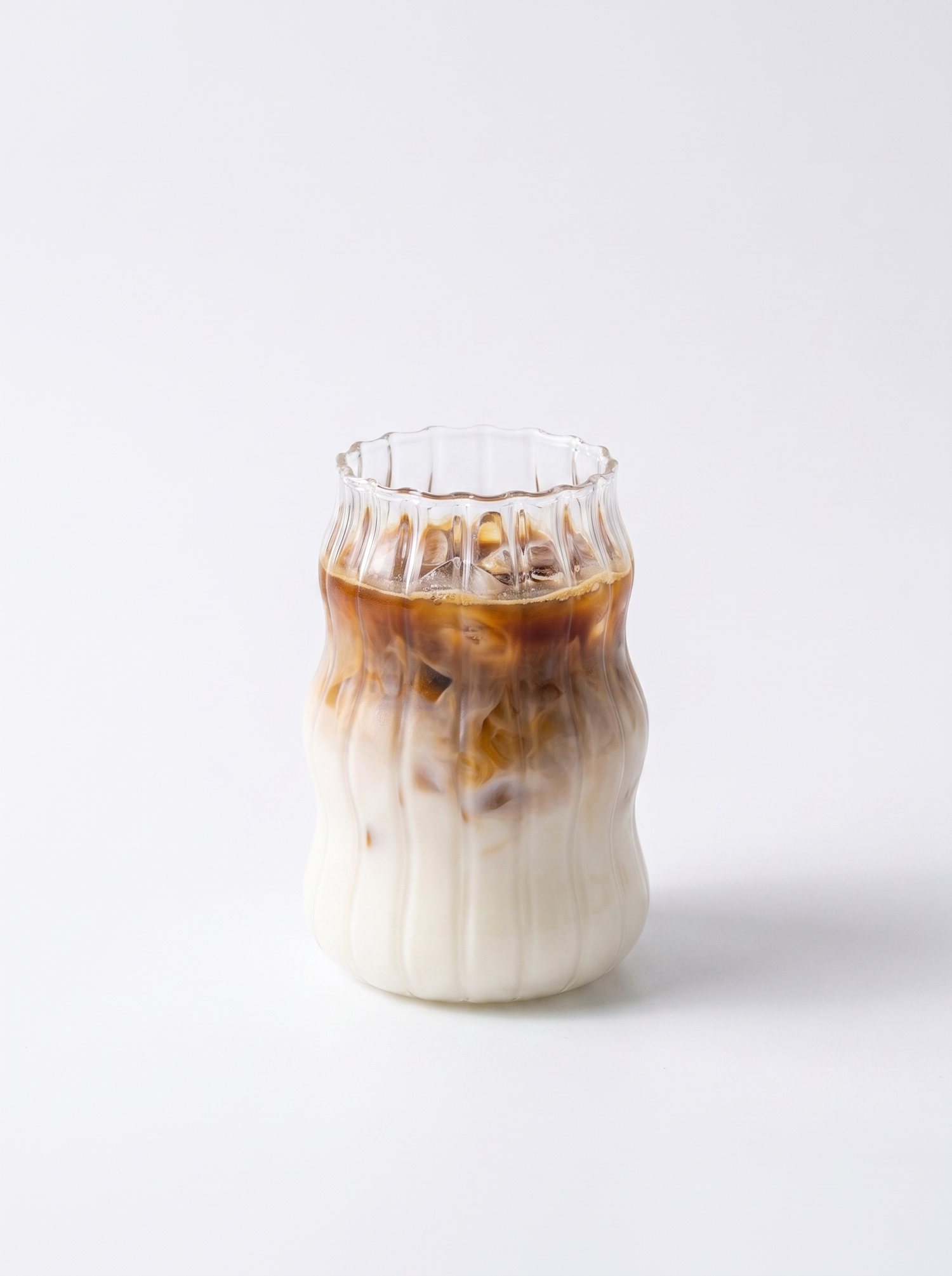 Ribbed Glass Tumbler 530ml studio