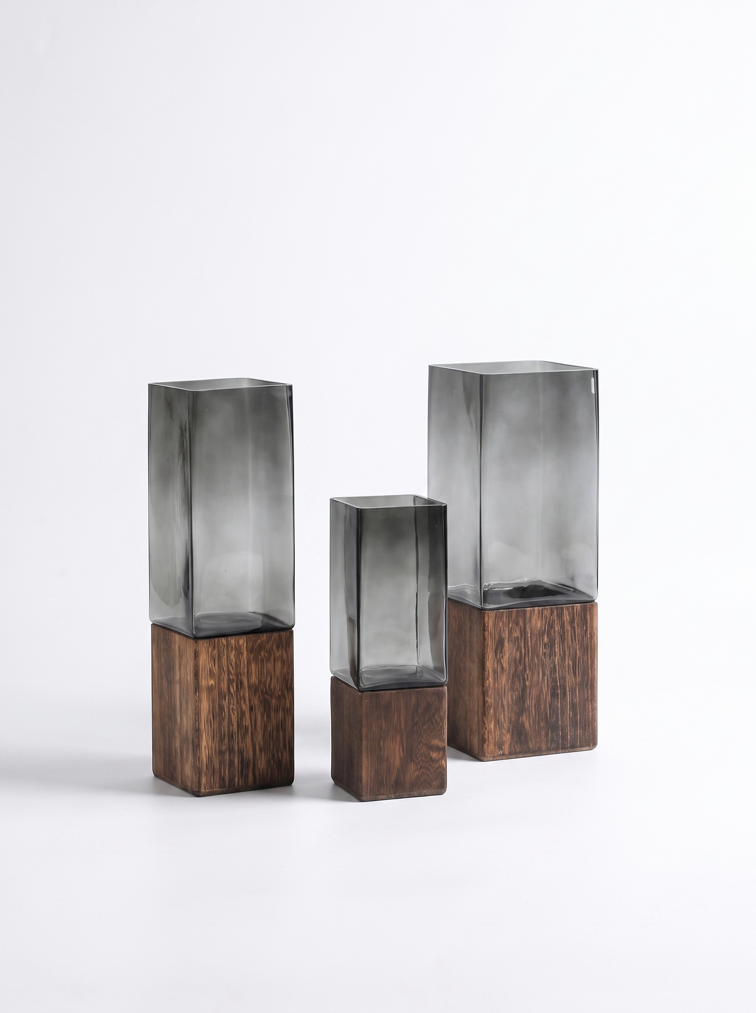Nordic Acrylic Pedestal Vase studio