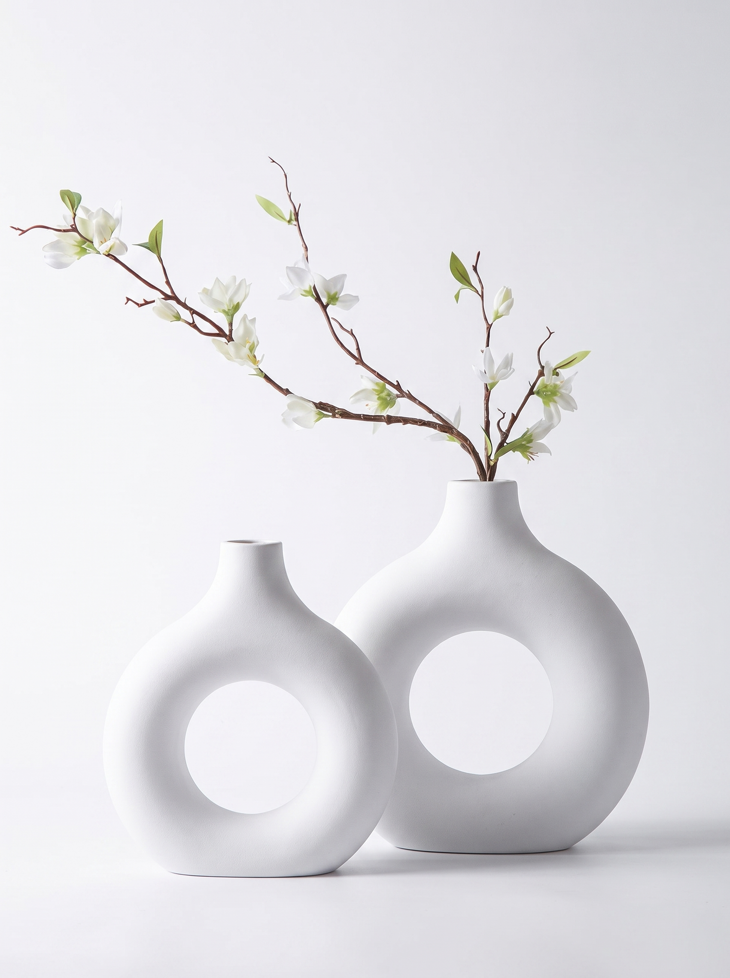 Nordic White Vase studio iwt2